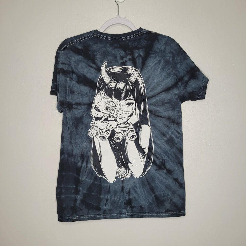 White phosphor "Succubus" Tomi Kawakami -Dark Tie-Dye t-shirt size medium - Picture 2 of 5